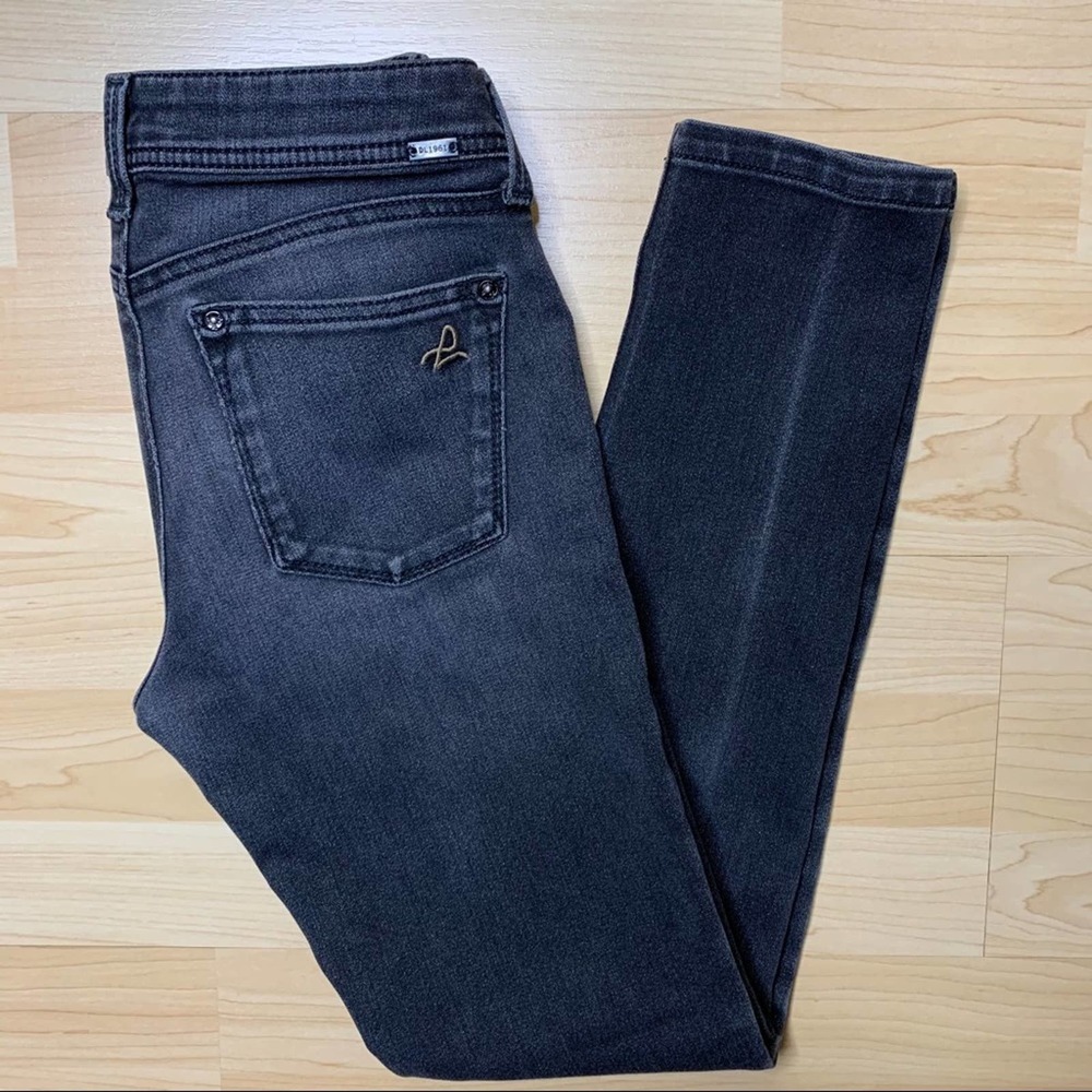 DL1961 Emma Jeans Black Size 26